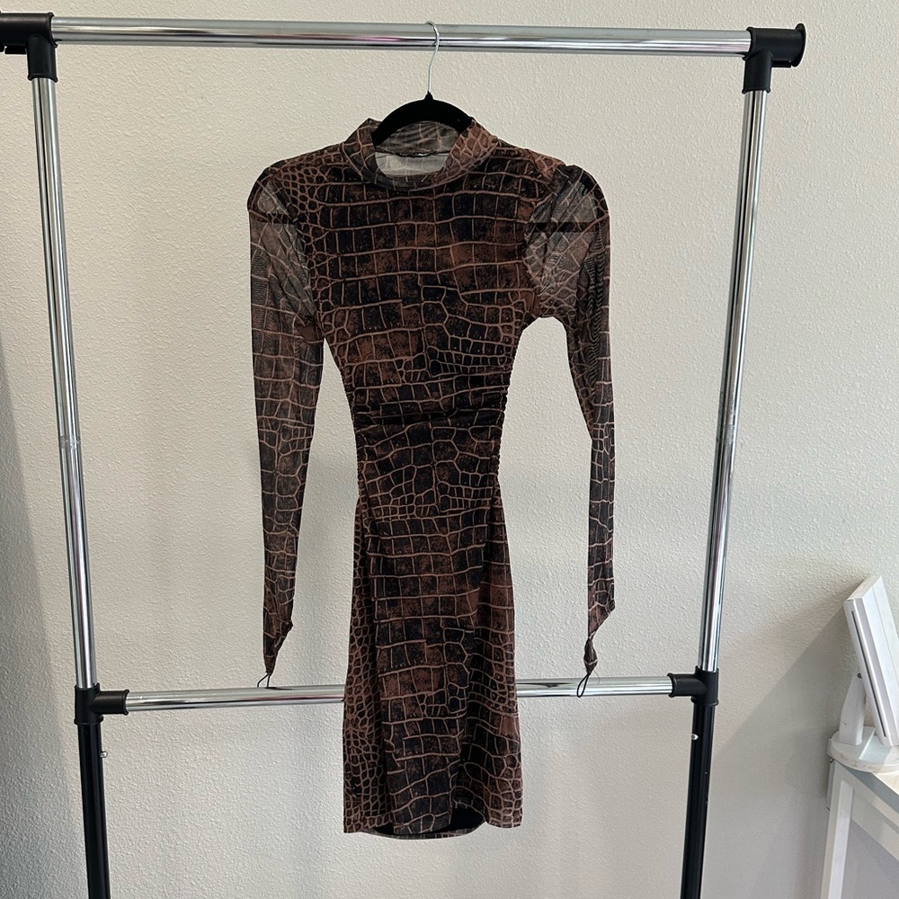 Fashionnova backless dress